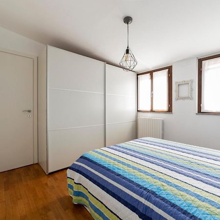 Porta Genova Balcony Apartment Milan Exterior photo